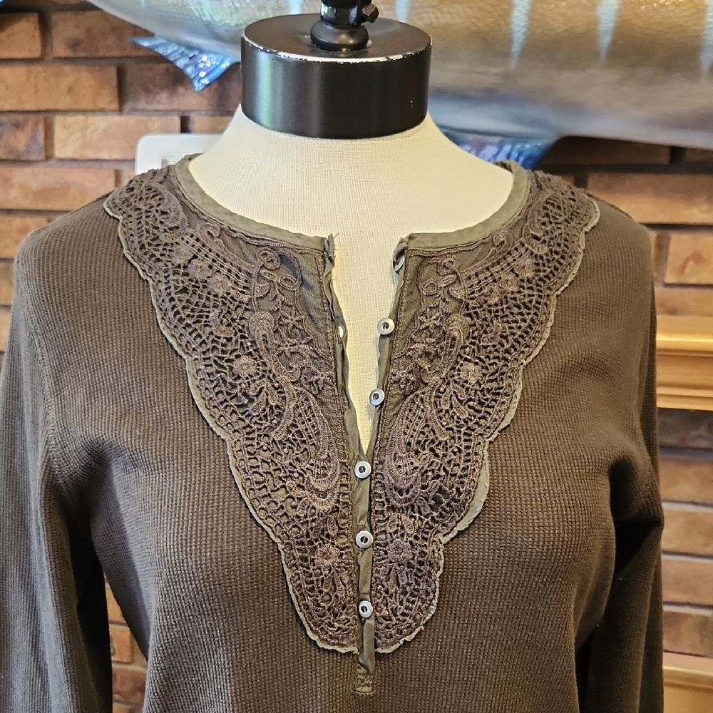 Eddie Bauer Dark Brown Ribbed Henley Top Lace Detail On Neckline Size L Y2K